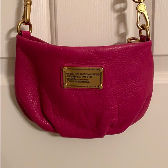 Marc By Marc Jacobs Handbags - Marc by Marc Jacobs Small Crossbody in Magenta